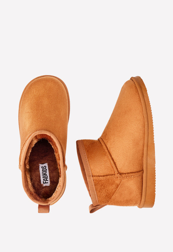 Classic Mini Fuzzy Boot Brown