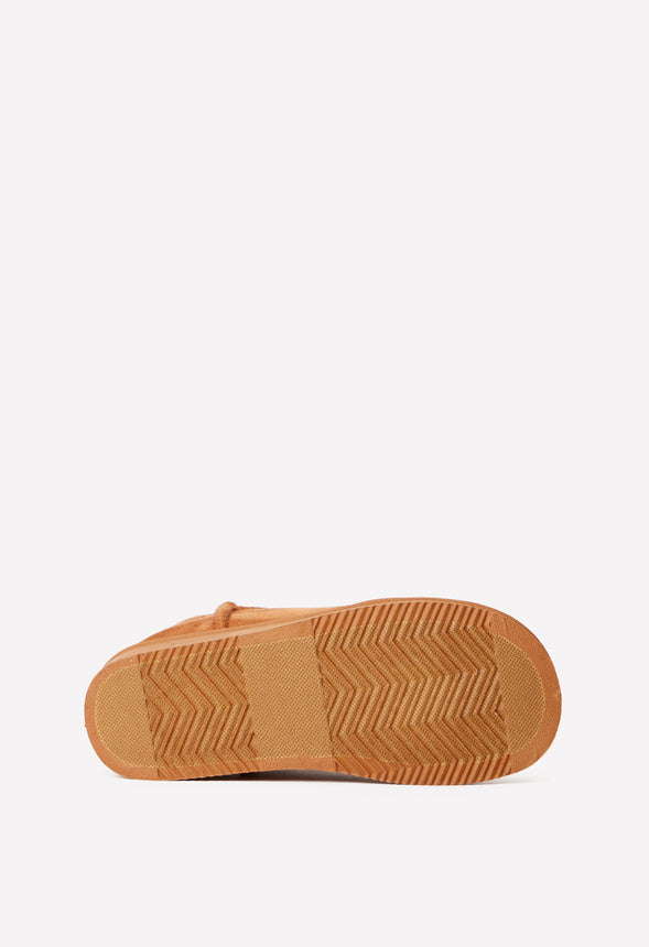 Classic Mini Fuzzy Boot Brown