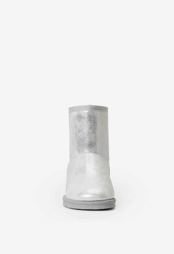 Classic Metallic Fuzzy Boot Silver