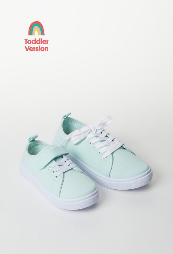 Lace Up Sneaker Green