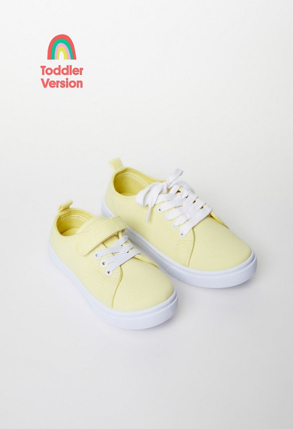 Lace Up Sneaker Yellow