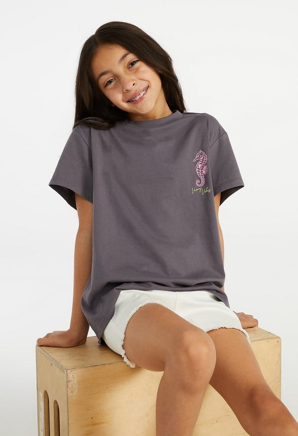 Vacay Vibes Oversized Tee Gray